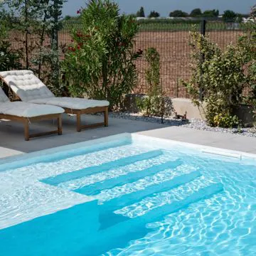 scala interna piscina 