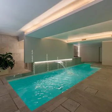 PISCINA INTERNA